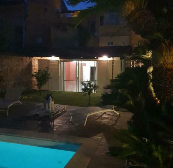 تختخواب و صبحانه Casa Castagna