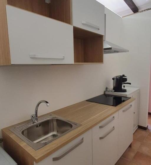 تختخواب و صبحانه Casa Castagna