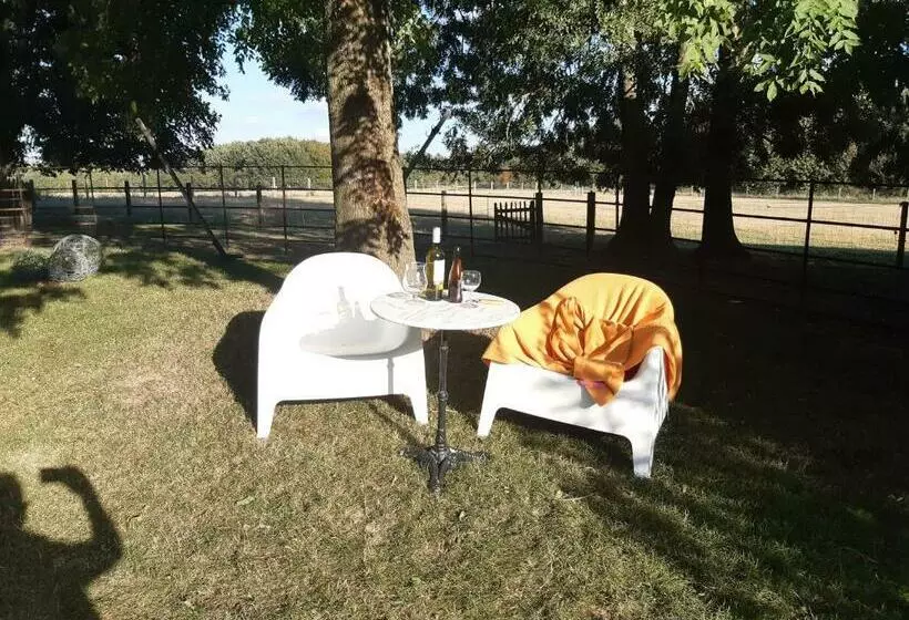 Aamiaismajoitus (B&B) Het Meikenshof