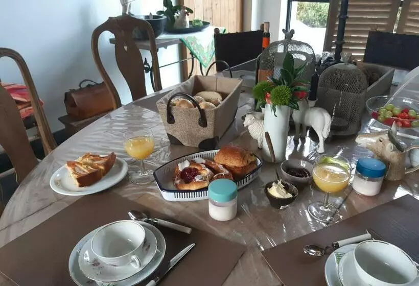 Aamiaismajoitus (B&B) Het Meikenshof