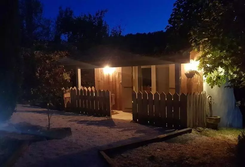 Aamiaismajoitus (B&B) Moulin De Bonfilhon