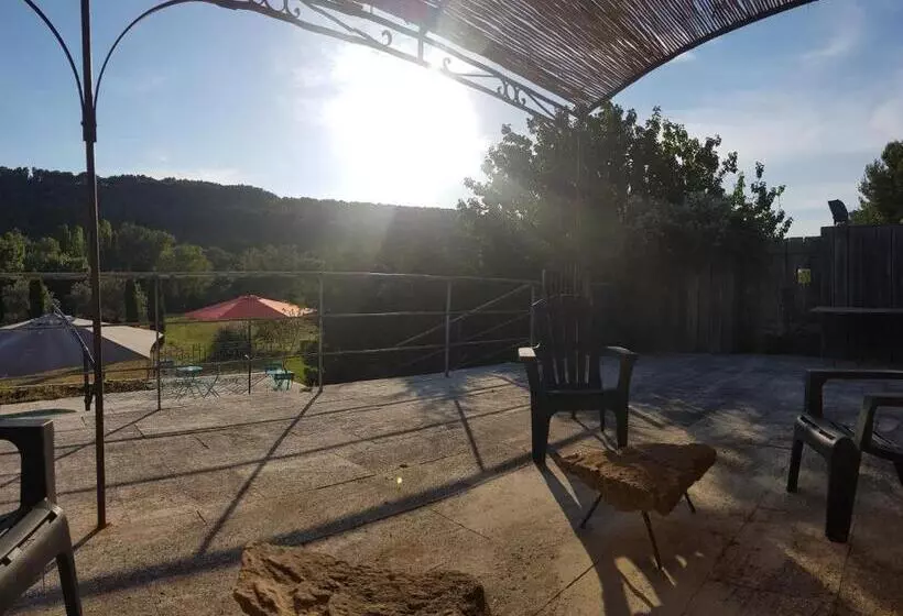 Aamiaismajoitus (B&B) Moulin De Bonfilhon