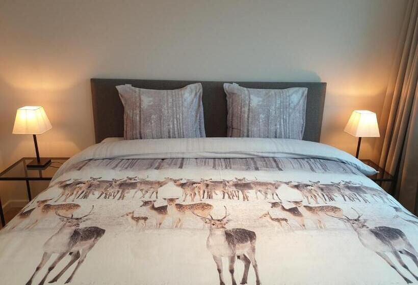 تختخواب و صبحانه Snooze