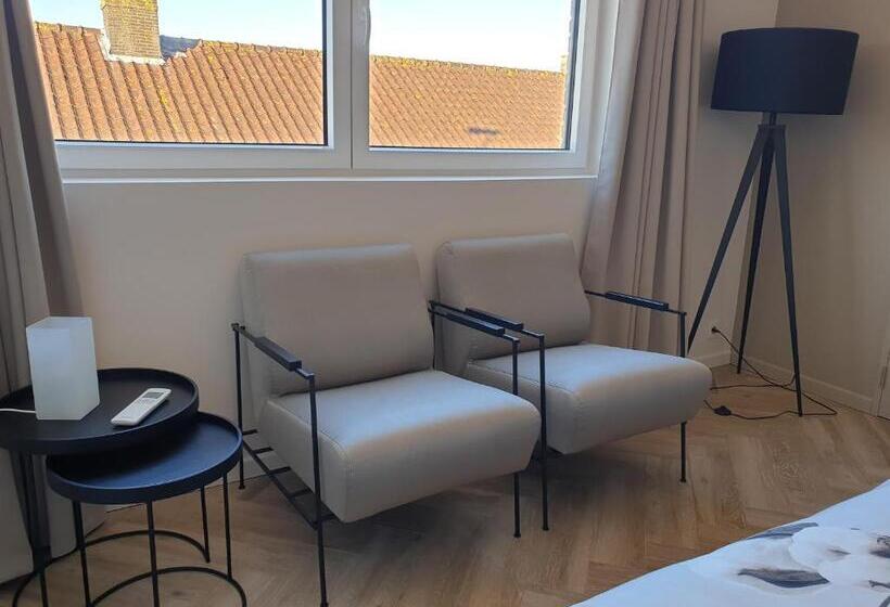 تختخواب و صبحانه Snooze