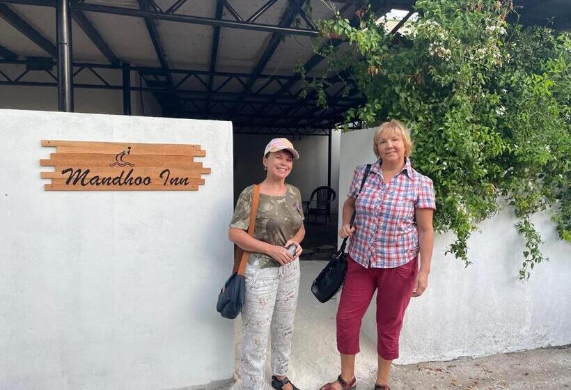هتل Mandhoo Inn
