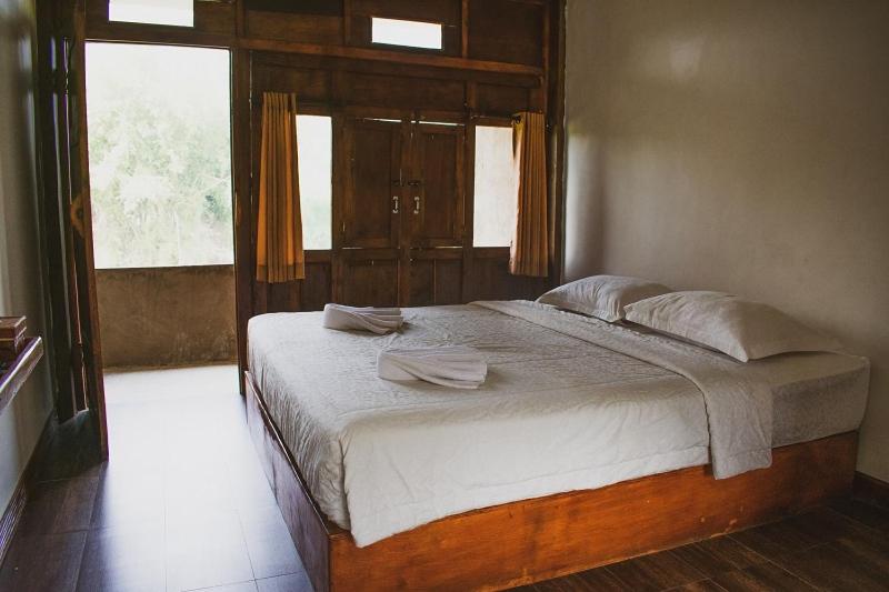 Отель Taman Dolan Home & Resort