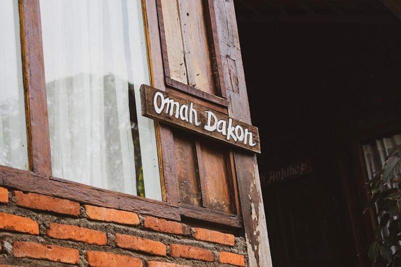 Отель Taman Dolan Home & Resort