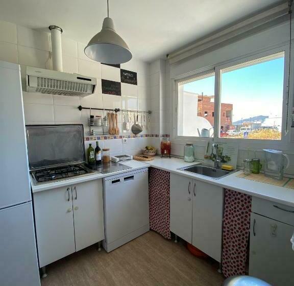 Pensão Akiteness House Tarifa