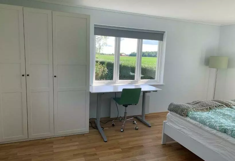 Majatalo Field View B&b