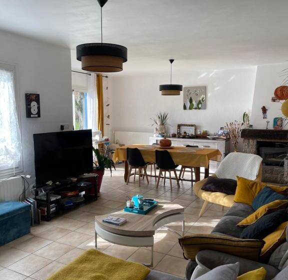 Pansiyon Maison Aux Volets Bleus