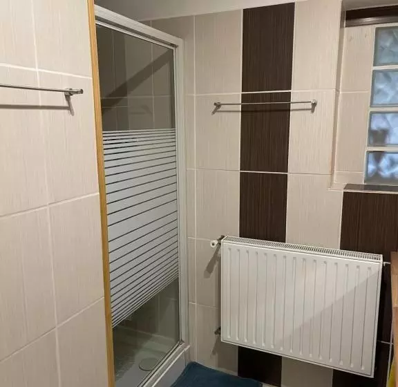 Majatalo Maison Aux Volets Bleus