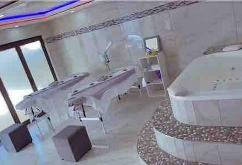 Пансион Semeni Asante Guesthouse