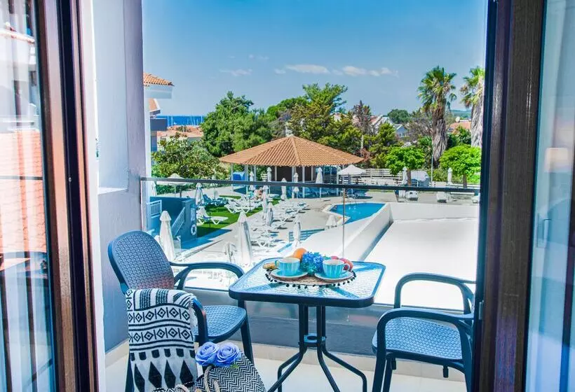 Acrotel Lily Ann Village