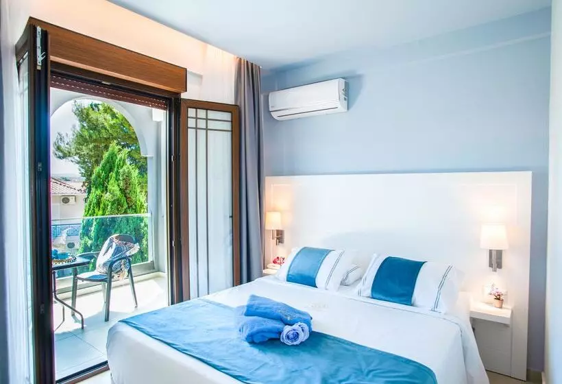 Acrotel Lily Ann Village