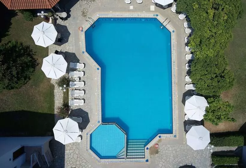 Acrotel Lily Ann Village