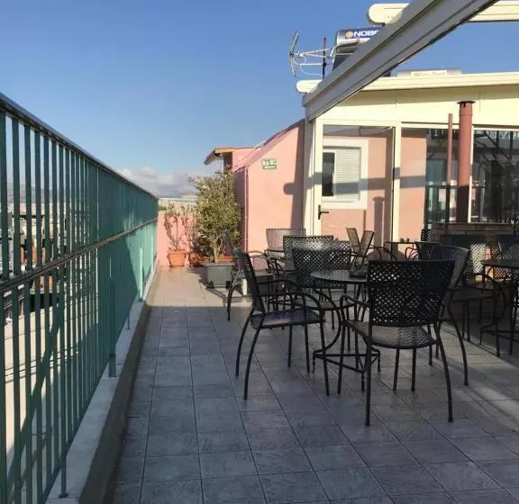 旅馆 Safestay Athens Monastiraki