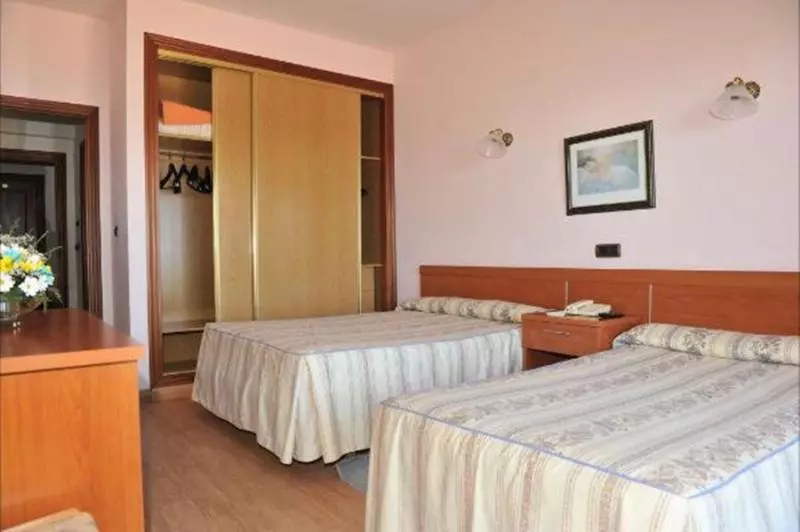 Apartamentos Alfar