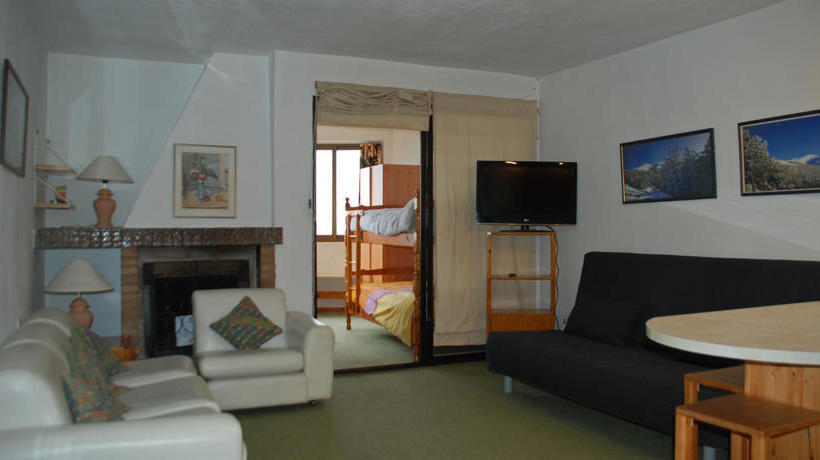 Apartamentos Nievemar Zona Media-Alta