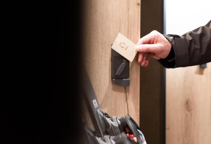 مبيت وإفطار Glanz & Glory Appartements Sölden