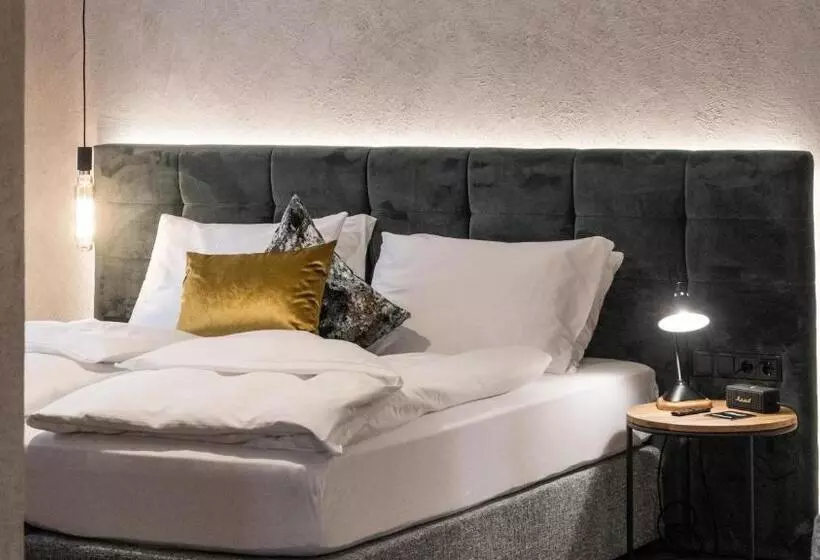 住宿加早餐  Glanz & Glory Appartements Sölden