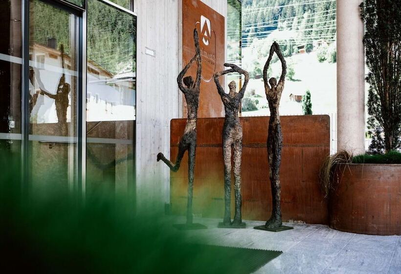 ホテル Arlmont 4 Stern Superior