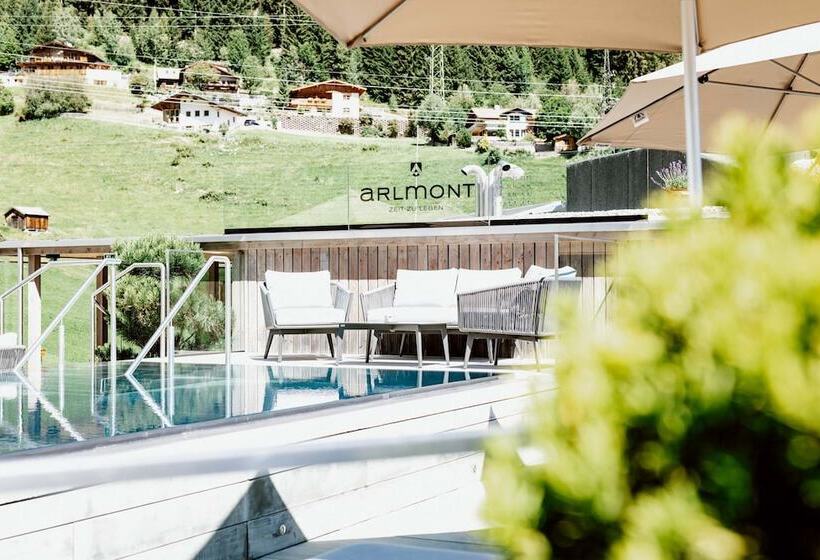 ホテル Arlmont 4 Stern Superior