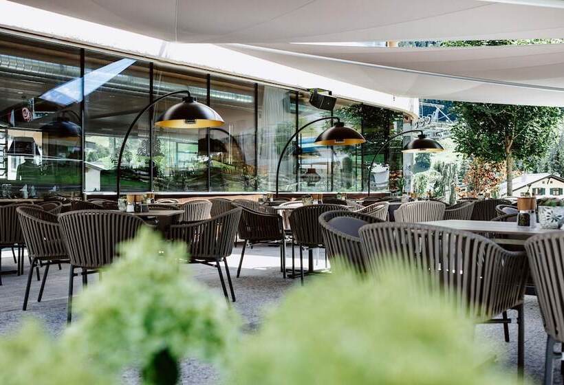 ホテル Arlmont 4 Stern Superior