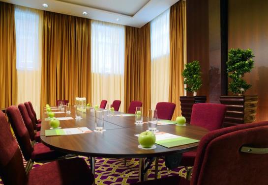 בית מלון כפרי Courtyard By Marriott Kazan Kremlin