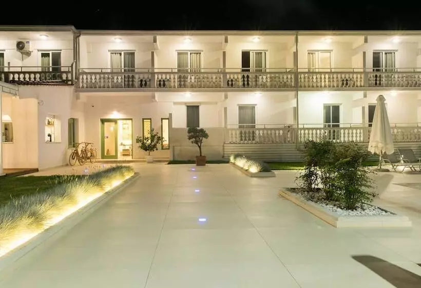 هتل Elektra Comfort