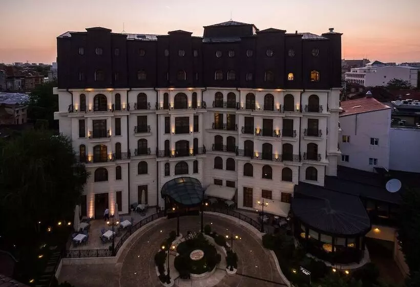 Epoque Hotel   Relais & Chateaux