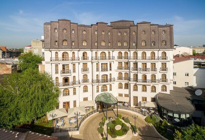 Epoque Hotel Relais & Chateaux