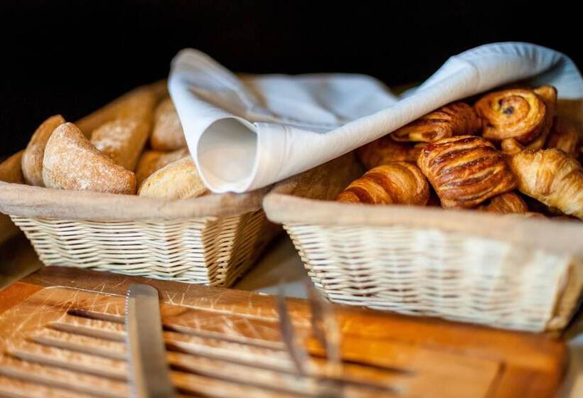 Epoque Hotel Relais & Chateaux