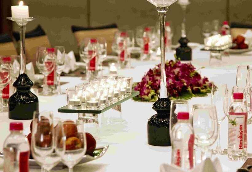 ホテル Holiday Inn New Delhi Mayur Vihar Noida, An Ihg