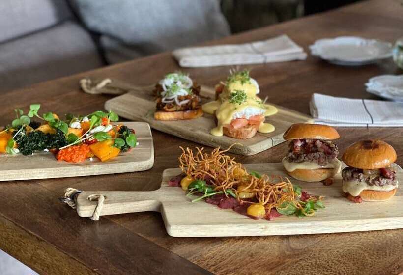 בית מלון כפרי Korunda Golf & Conference