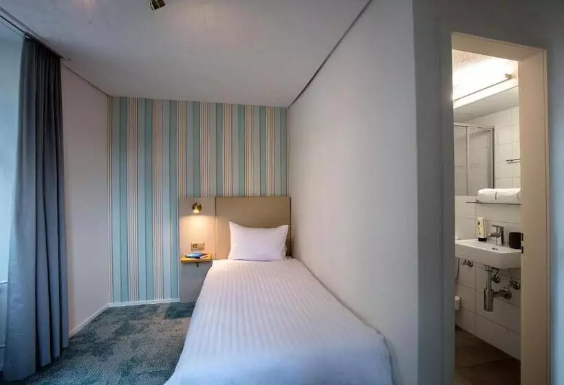 בית מלון כפרי Krone By B Smart