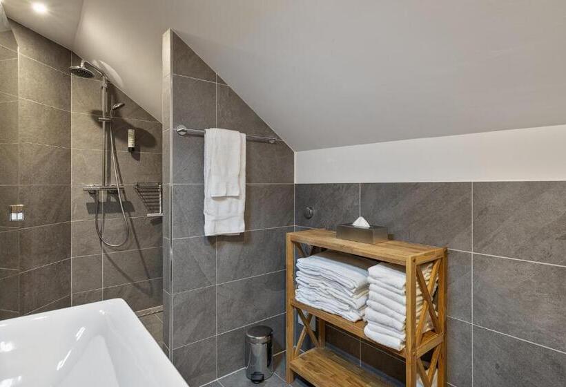 בית מלון כפרי Krone By B Smart