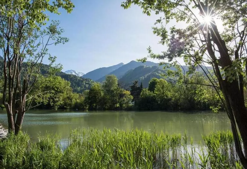 בית מלון כפרי Krone By B Smart