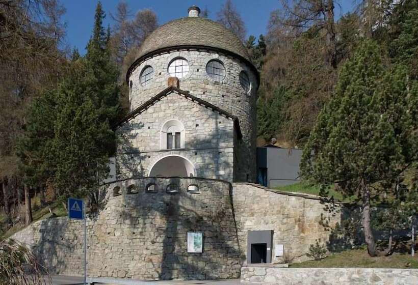 فندق Nira Alpina