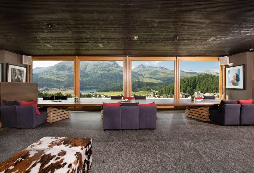 فندق Nira Alpina