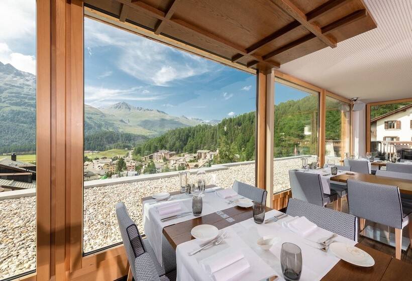 فندق Nira Alpina