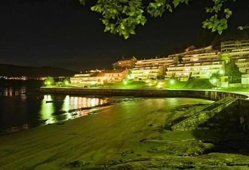 Hotelli Playa De Quenxe