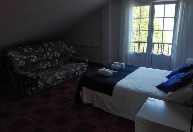 هتل Playa De Quenxe