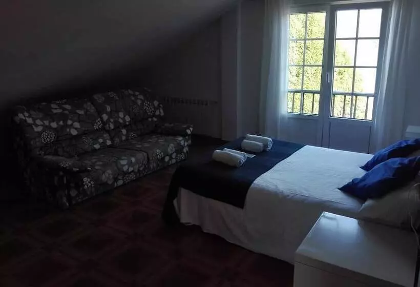 Hotelli Playa De Quenxe