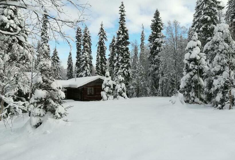 호스텔 Tunturipöllö Guesthouse
