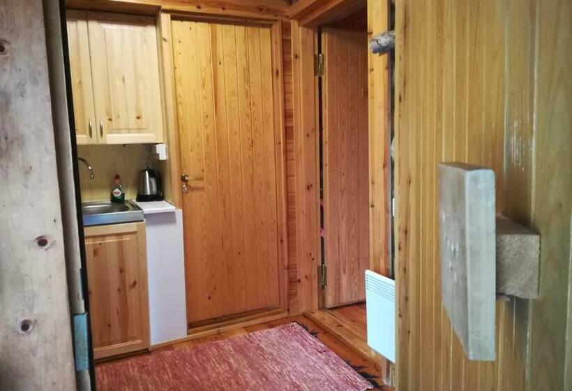 호스텔 Tunturipöllö Guesthouse