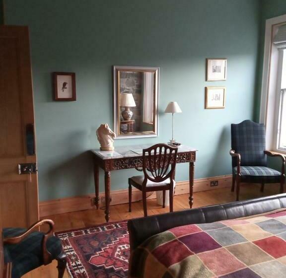 Bed and Breakfast Kirkview House