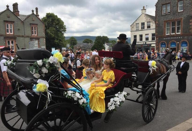 Bed and Breakfast Kirkview House