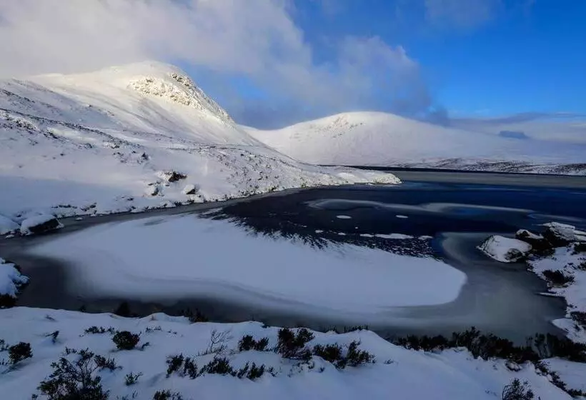 Aamiaismajoitus (B&B) Kirkview House