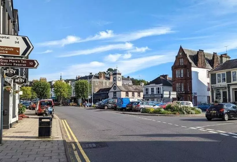 Aamiaismajoitus (B&B) Kirkview House