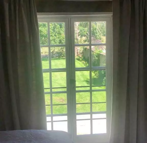 ベッドアンドブレックファースト The Old Vicarage, Evenley. Brackley